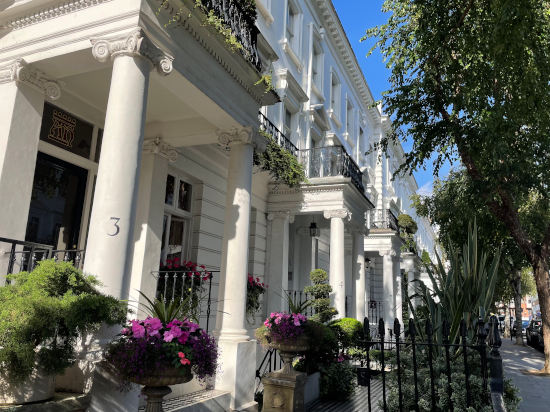 Stucco fronted properties in Sumner Place in South Kensington